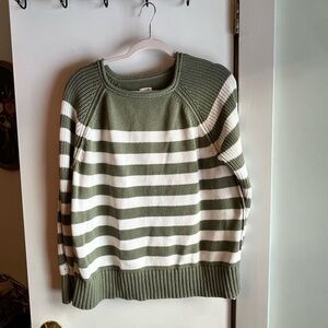 Aerie Striped Olive & White Women’s Sweater